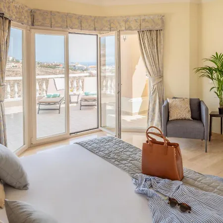 Villa Wudas - Panoramic Views, Private Heated Pool & Golf Area Costa Adeje (Tenerife)