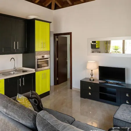Holiday home Villa Wudas - Panoramic Views, Private Heated Pool & Golf Area