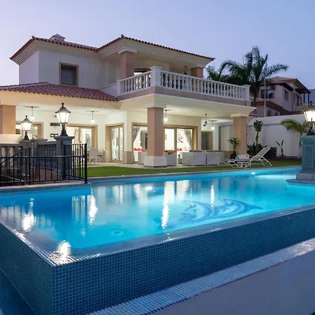 Holiday home Villa Wudas - Panoramic Views, Private Heated Pool & Golf Area Costa Adeje (Tenerife)
