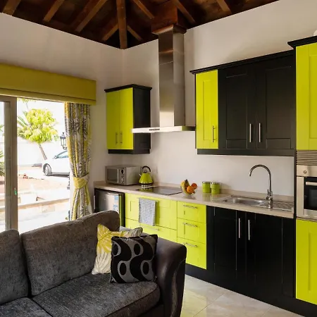 Villa Wudas - Panoramic Views, Private Heated Pool & Golf Area * Costa Adeje (Tenerife)