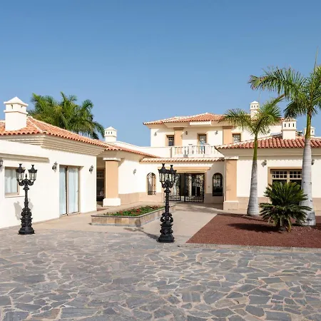 Villa Wudas - Panoramic Views, Private Heated Pool & Golf Area * Costa Adeje