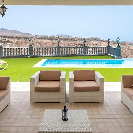 Holiday home Villa Wudas - Panoramic Views, Private Heated Pool & Golf Area