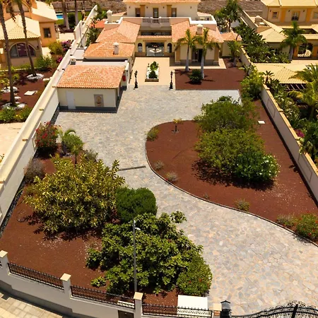 Tatil Evi Luxury Wudas - Heated Pool, Bbq & Golf Area